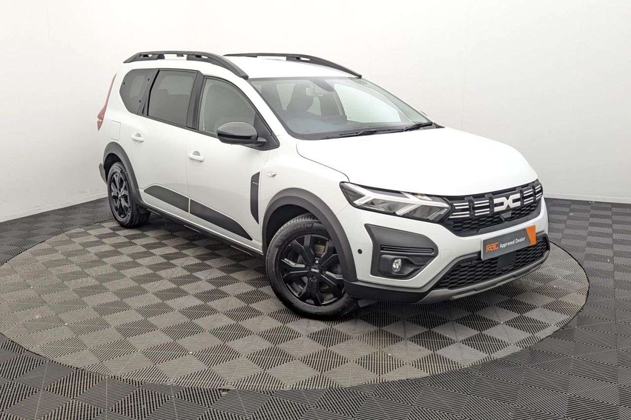 A 2023 DACIA JOGGER 1.0 TCe Extreme SE MPV 5dr Petrol Manual Euro 6 (s/s) (110 ps) Award Winnin A 2023 DACIA JOGGER 1.0 TCe Extreme SE MPV 5dr Petrol Manual Euro 6 (s/s) (110 ps) Award Winnin