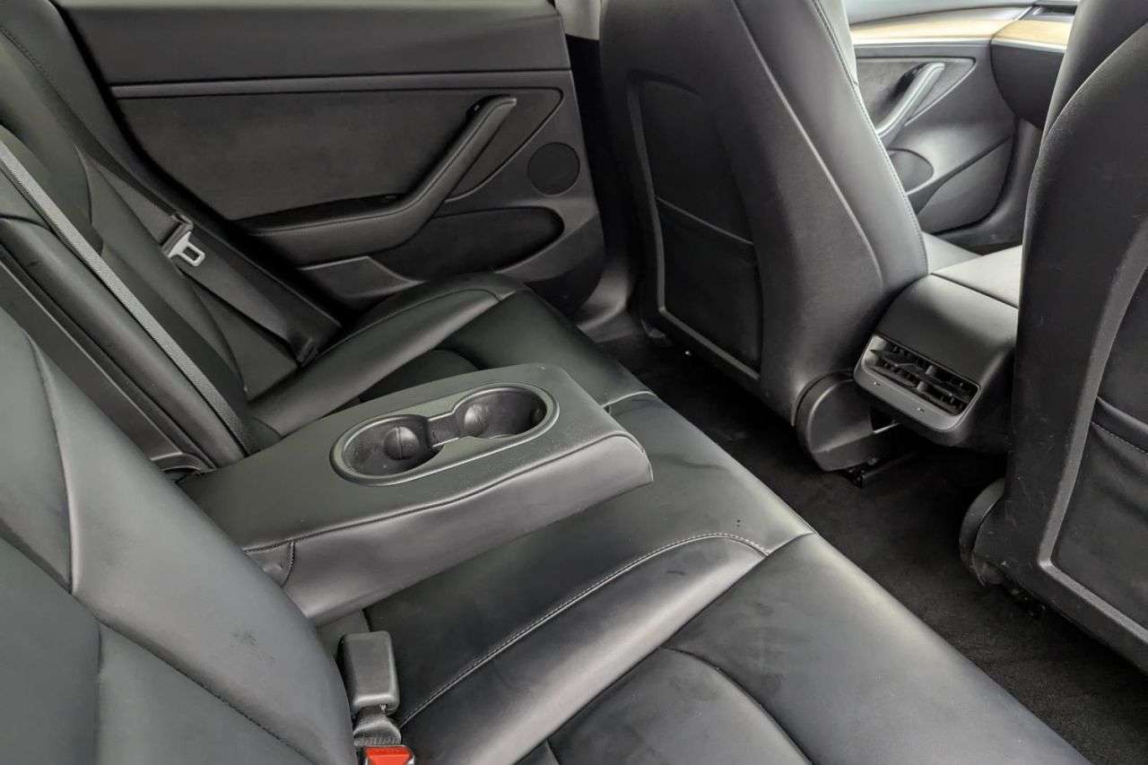 2021 TESLA MODEL 3 2021 TESLA MODEL 3