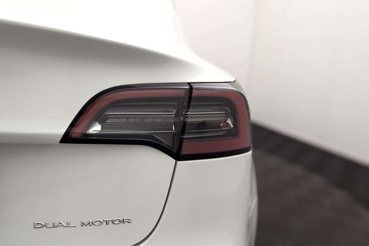 2021 TESLA MODEL 3 2021 TESLA MODEL 3