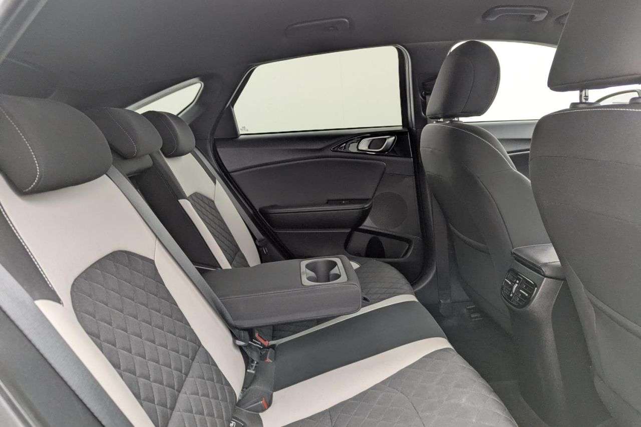 2019 KIA PROCEED 2019 KIA PROCEED