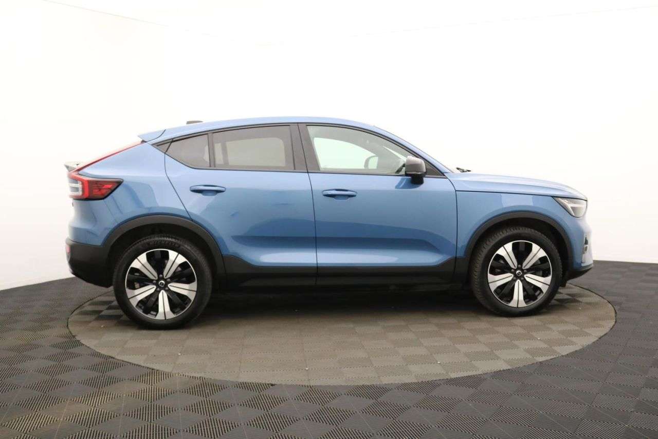 A 2023 VOLVO C40 Recharge 69kWh Plus SUV 5dr Electric Auto (231 ps) Award Winning 5 Star Dea A 2023 VOLVO C40 Recharge 69kWh Plus SUV 5dr Electric Auto (231 ps) Award Winning 5 Star Dea