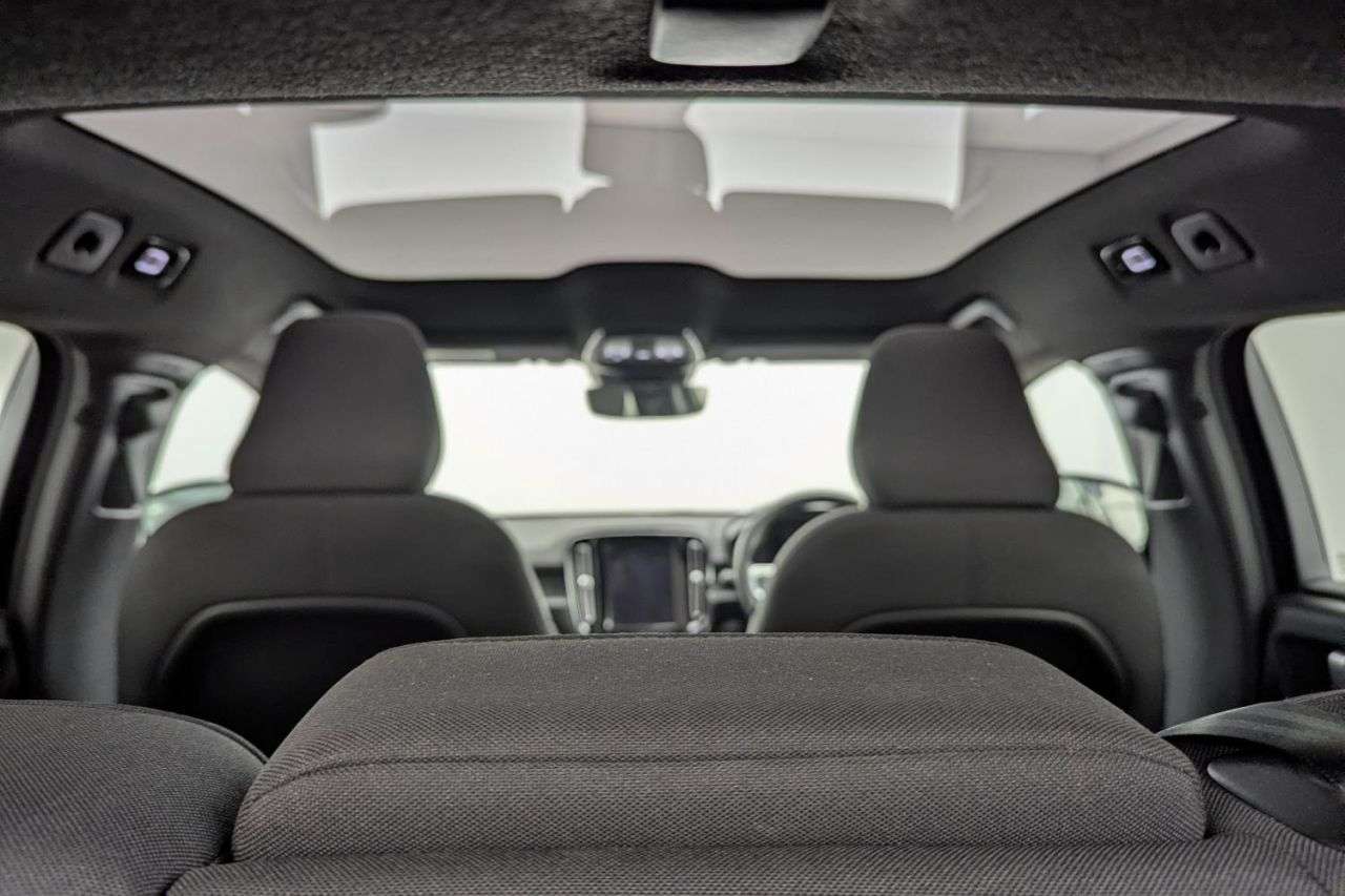 2023 VOLVO C40 2023 VOLVO C40