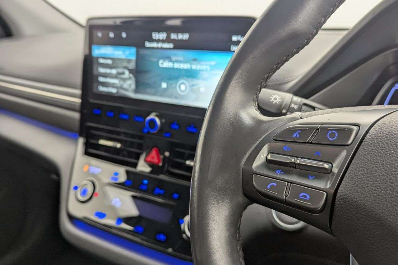 2021 HYUNDAI IONIQ 2021 HYUNDAI IONIQ