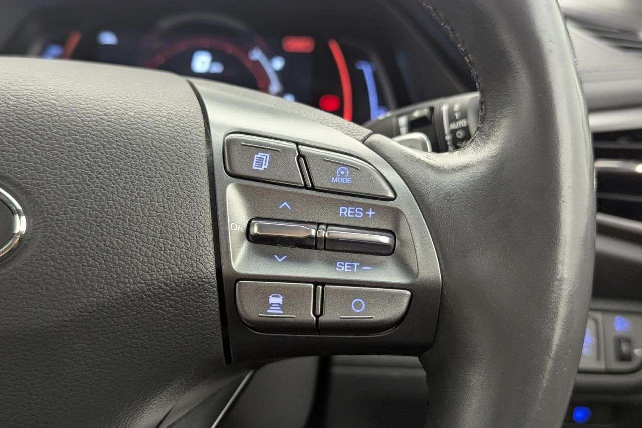 2021 HYUNDAI IONIQ 2021 HYUNDAI IONIQ