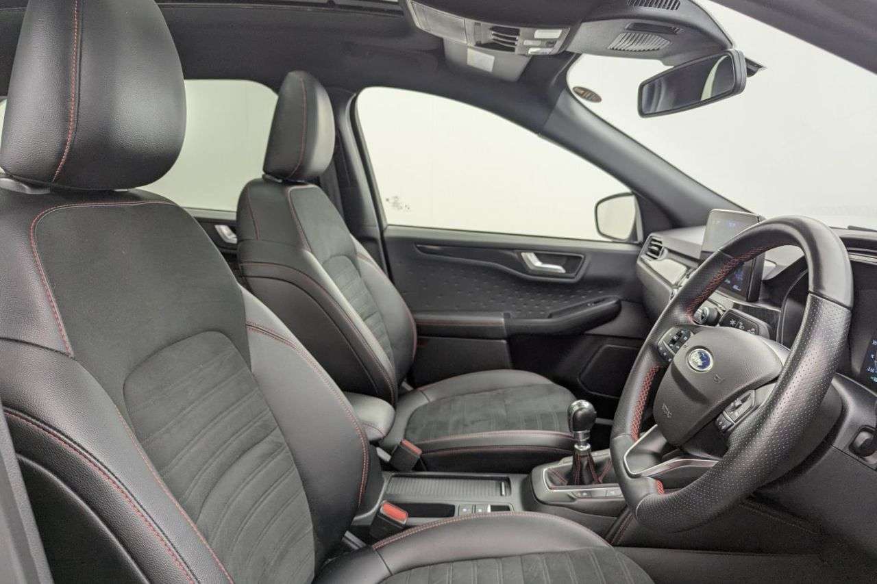 A 2021 FORD KUGA 1.5T EcoBoost ST-Line X Edition SUV 5dr Petrol Manual Euro 6 (s/s) (150 ps) A 2021 FORD KUGA 1.5T EcoBoost ST-Line X Edition SUV 5dr Petrol Manual Euro 6 (s/s) (150 ps)