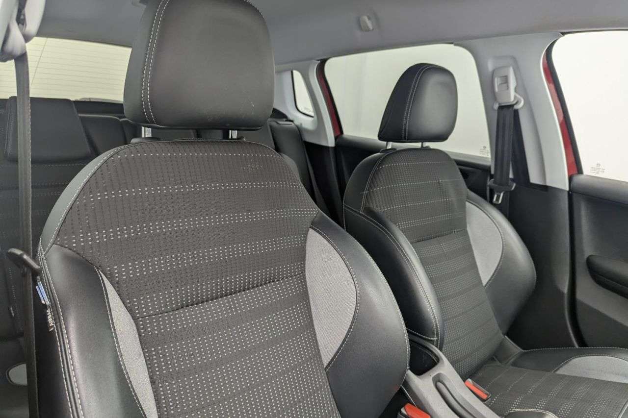 2016 PEUGEOT 2008 2016 PEUGEOT 2008