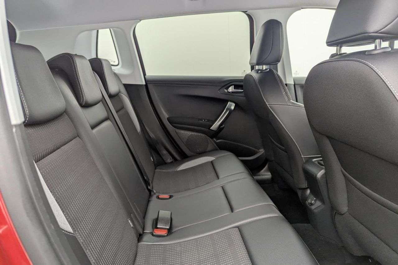 2016 PEUGEOT 2008 2016 PEUGEOT 2008