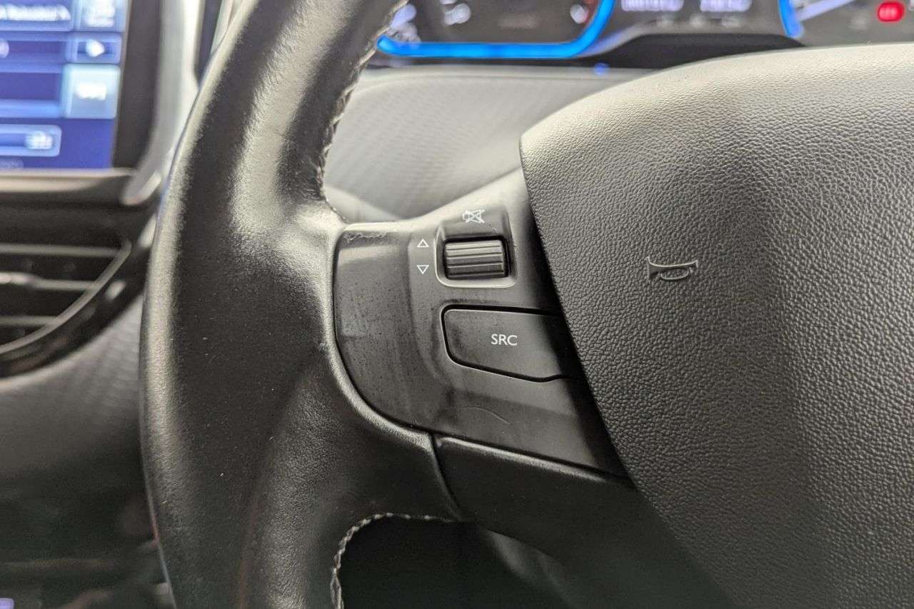 2016 PEUGEOT 2008 2016 PEUGEOT 2008