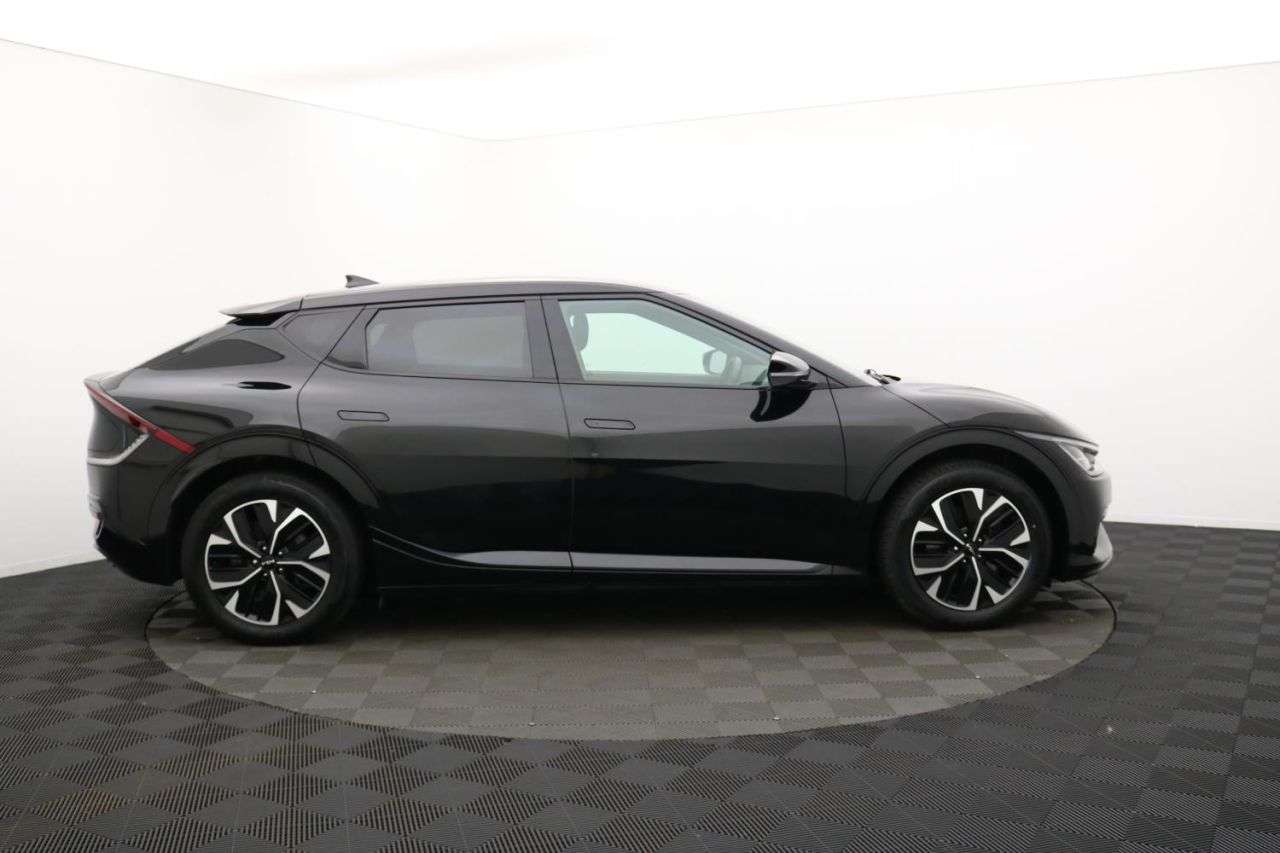 A 2023 KIA EV6 77.4kWh GT-Line Hatchback 5dr Electric Auto (225 bhp) Award Winning 5 Star A 2023 KIA EV6 77.4kWh GT-Line Hatchback 5dr Electric Auto (225 bhp) Award Winning 5 Star