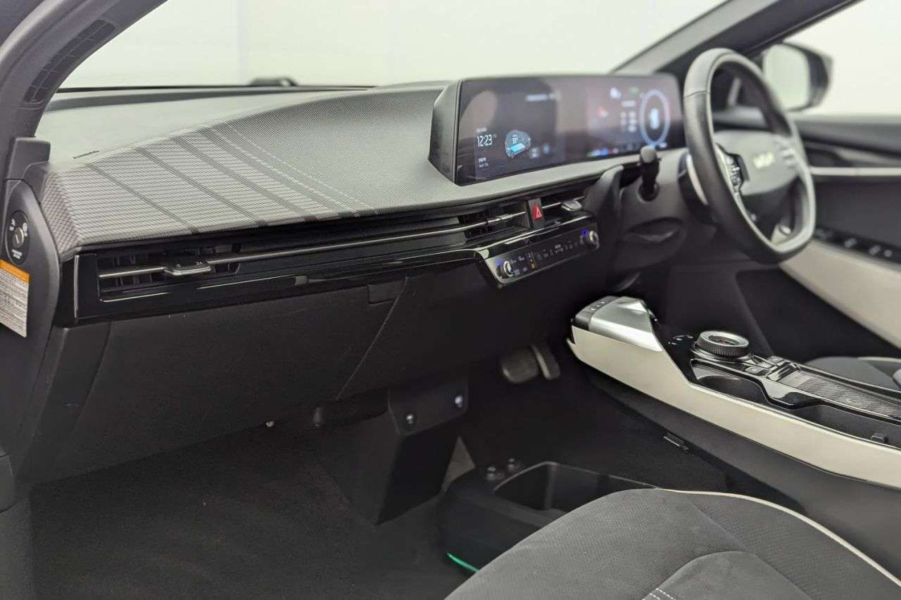 2023 KIA EV6 2023 KIA EV6