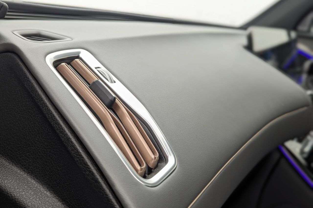 2021 MERCEDES-BENZ EQC 2021 MERCEDES-BENZ EQC