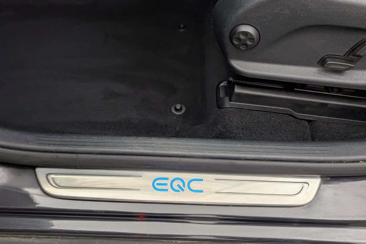 2021 MERCEDES-BENZ EQC 2021 MERCEDES-BENZ EQC