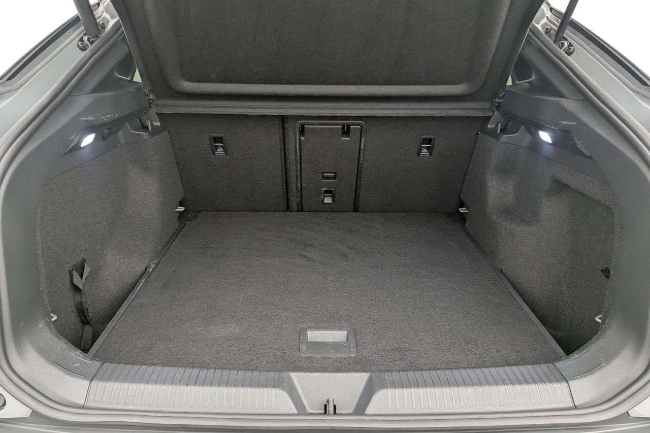 2023 VOLKSWAGEN ID.5 2023 VOLKSWAGEN ID.5