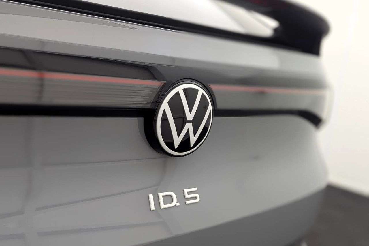 2023 VOLKSWAGEN ID.5 2023 VOLKSWAGEN ID.5