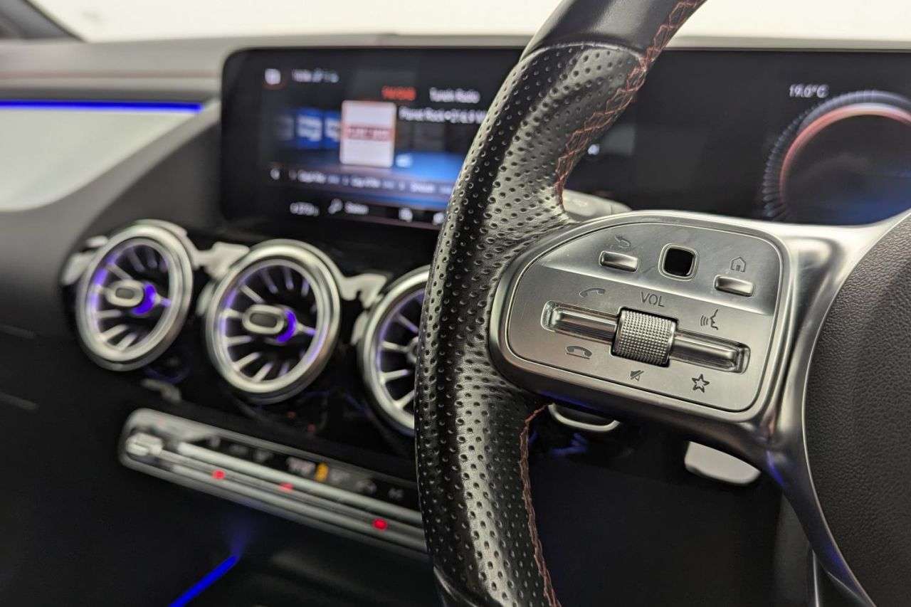 2022 MERCEDES-BENZ EQA 2022 MERCEDES-BENZ EQA