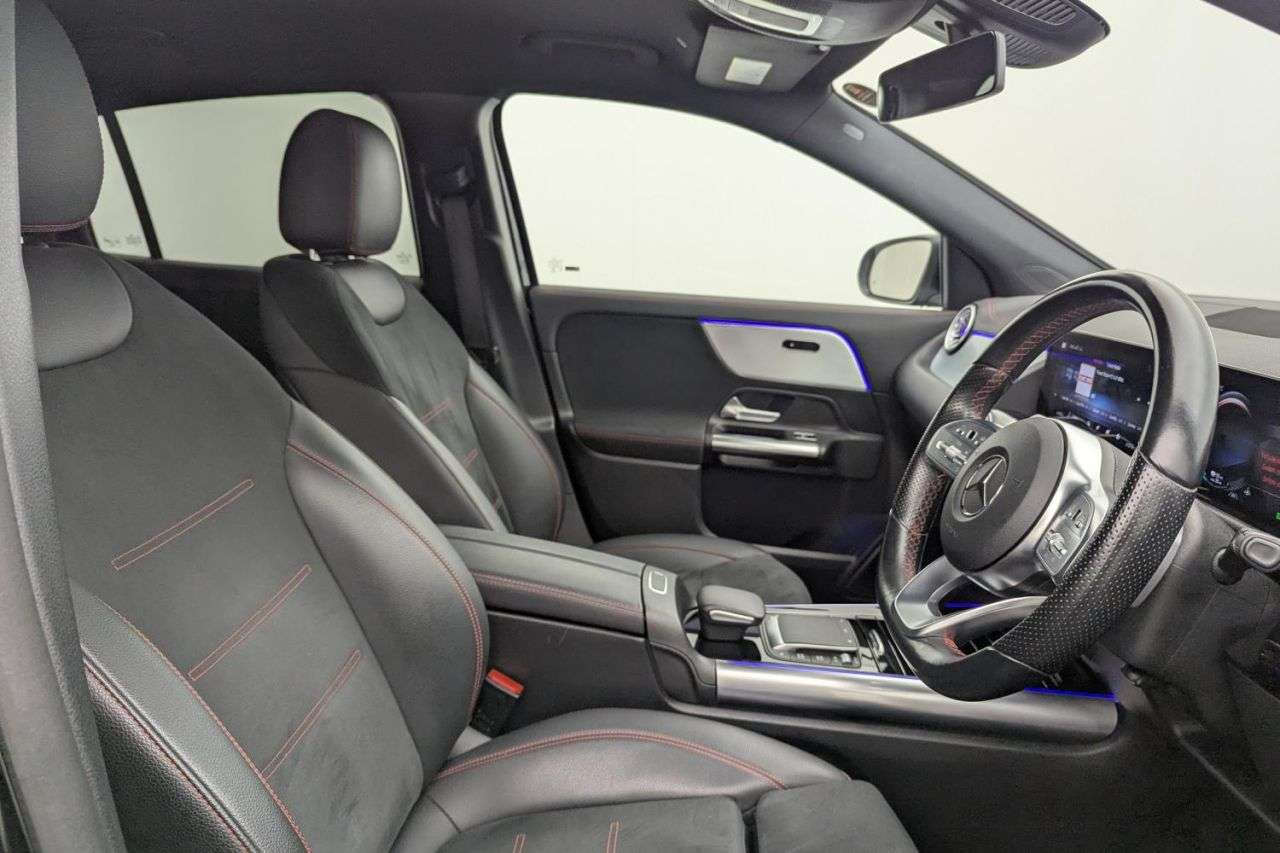 A 2022 MERCEDES-BENZ EQA EQA 250 66.5kWh AMG Line SUV 5dr Electric Auto (190 ps) Award Winning 5 Sta A 2022 MERCEDES-BENZ EQA EQA 250 66.5kWh AMG Line SUV 5dr Electric Auto (190 ps) Award Winning 5 Sta