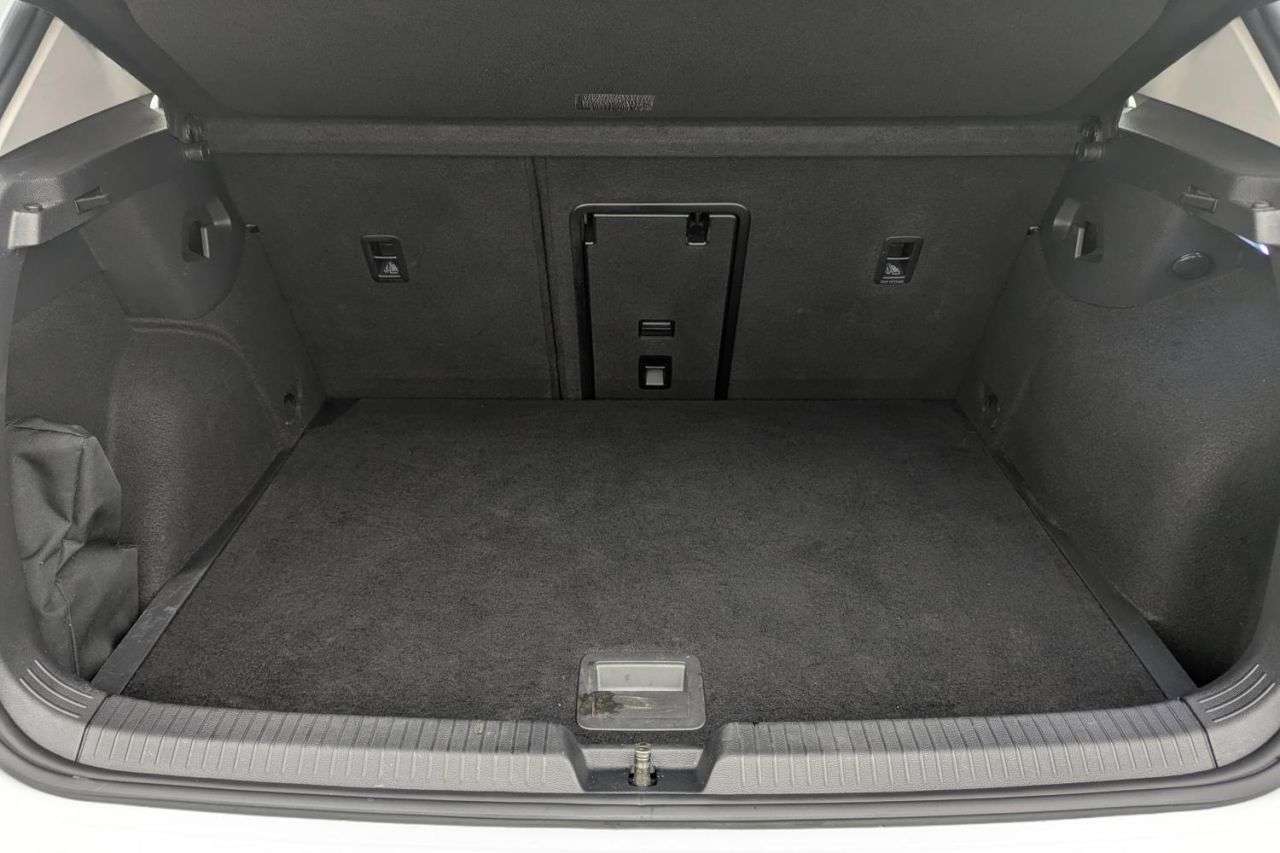 2021 VOLKSWAGEN GOLF 2021 VOLKSWAGEN GOLF