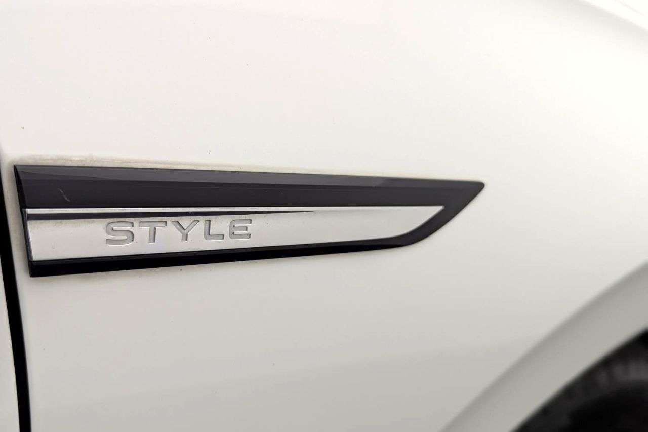 2021 VOLKSWAGEN GOLF 2021 VOLKSWAGEN GOLF