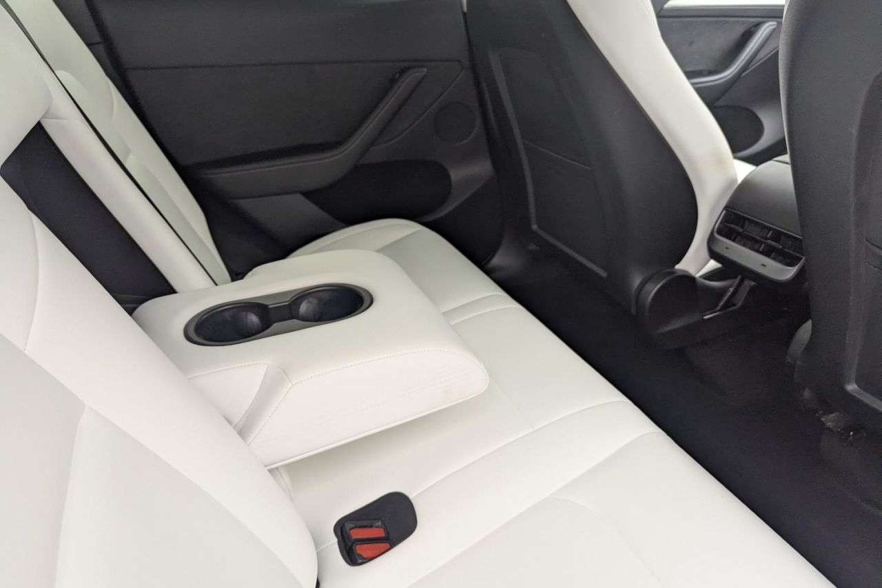 2022 TESLA MODEL Y 2022 TESLA MODEL Y