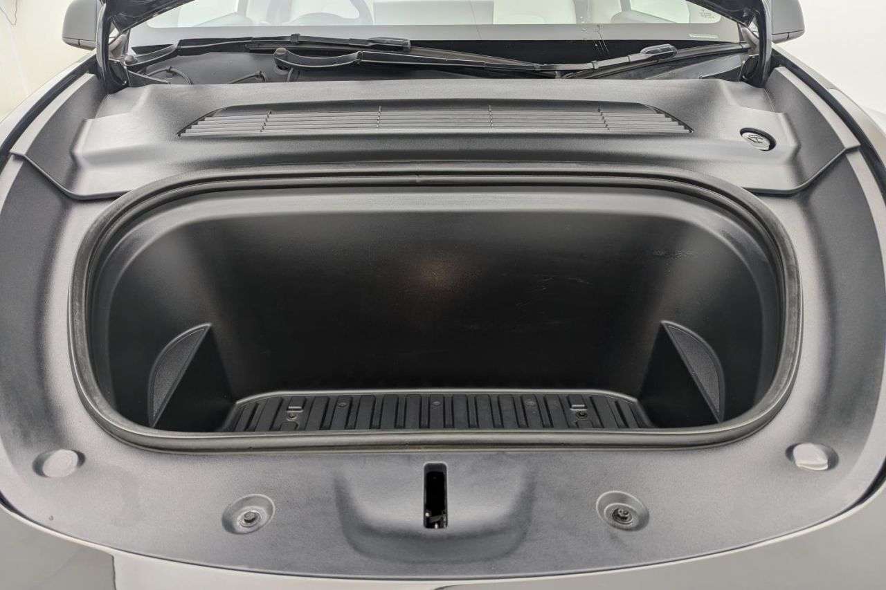 2022 TESLA MODEL Y 2022 TESLA MODEL Y