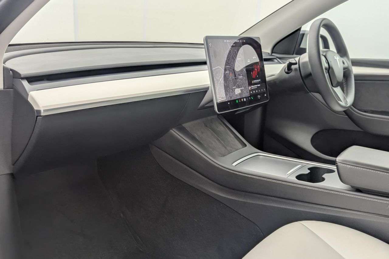 2022 TESLA MODEL Y 2022 TESLA MODEL Y