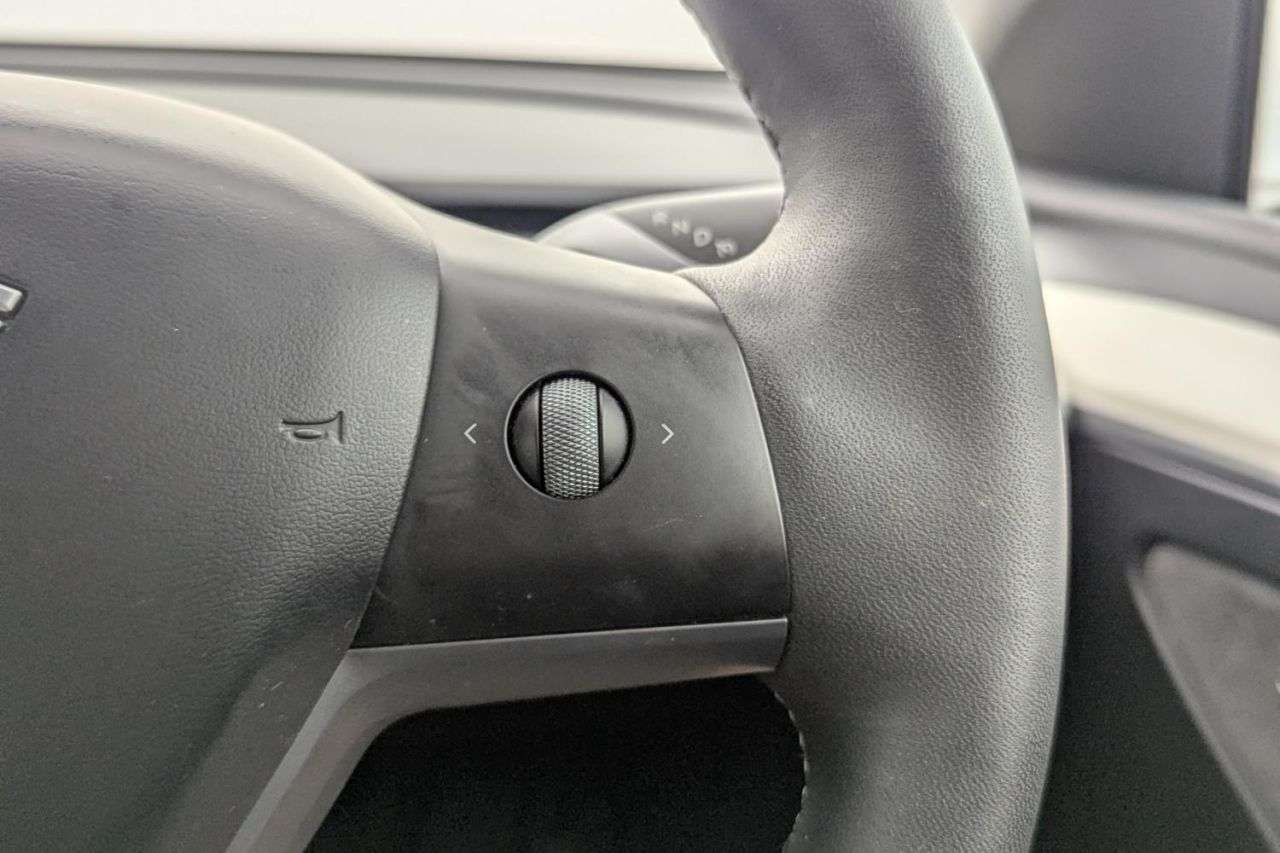 2022 TESLA MODEL Y 2022 TESLA MODEL Y