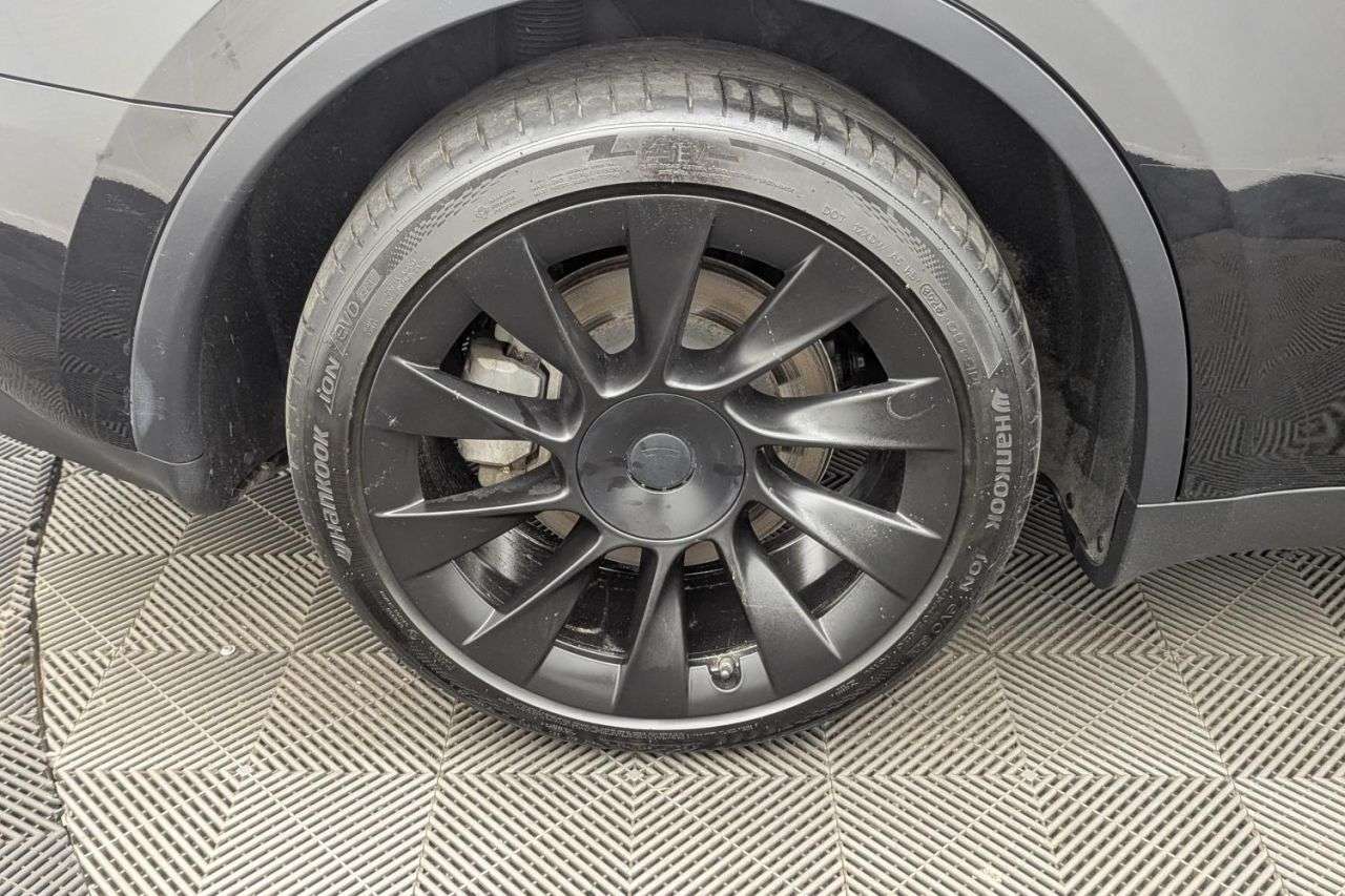 2022 TESLA MODEL Y 2022 TESLA MODEL Y