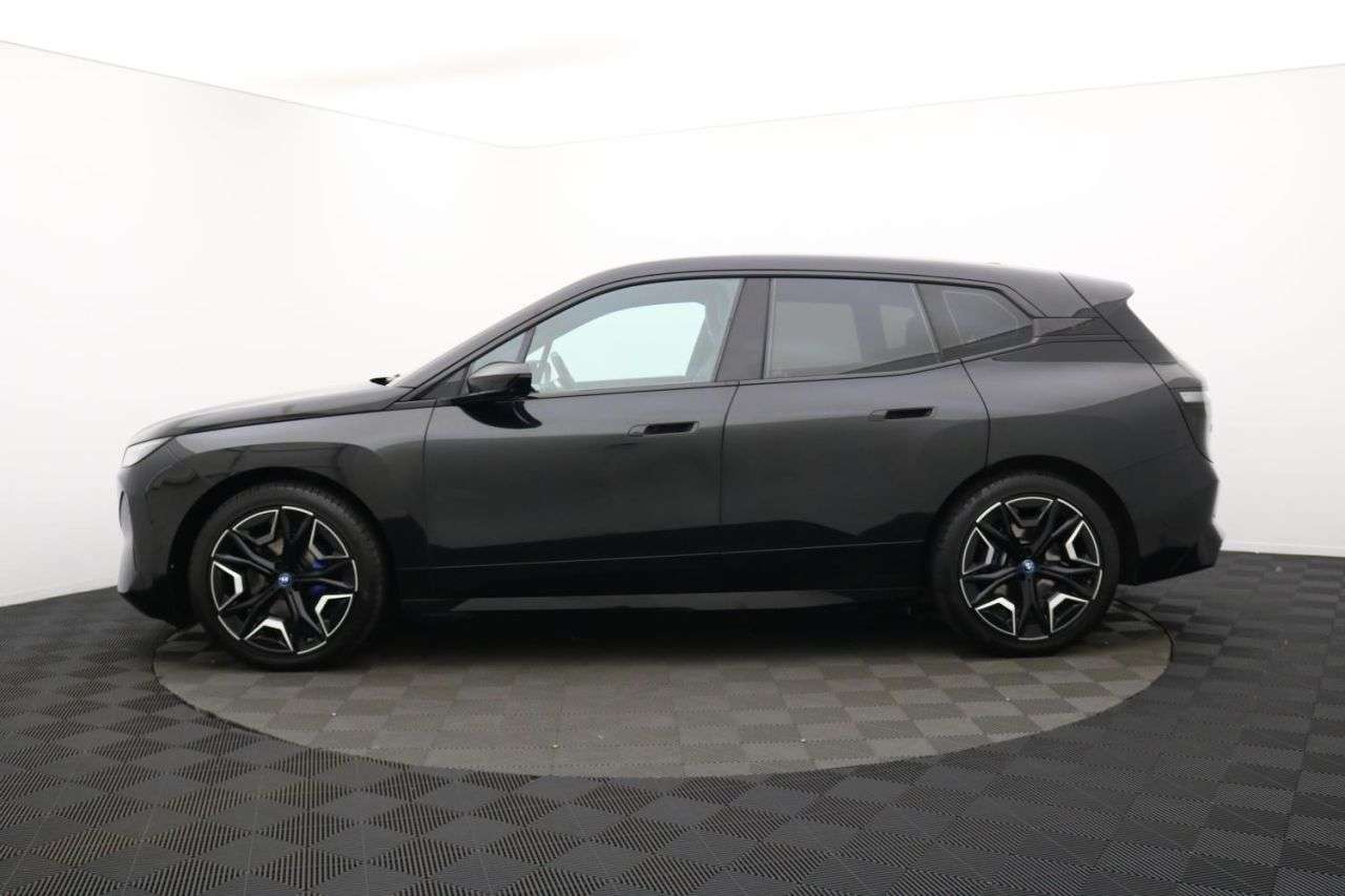 2023 BMW IX 2023 BMW IX