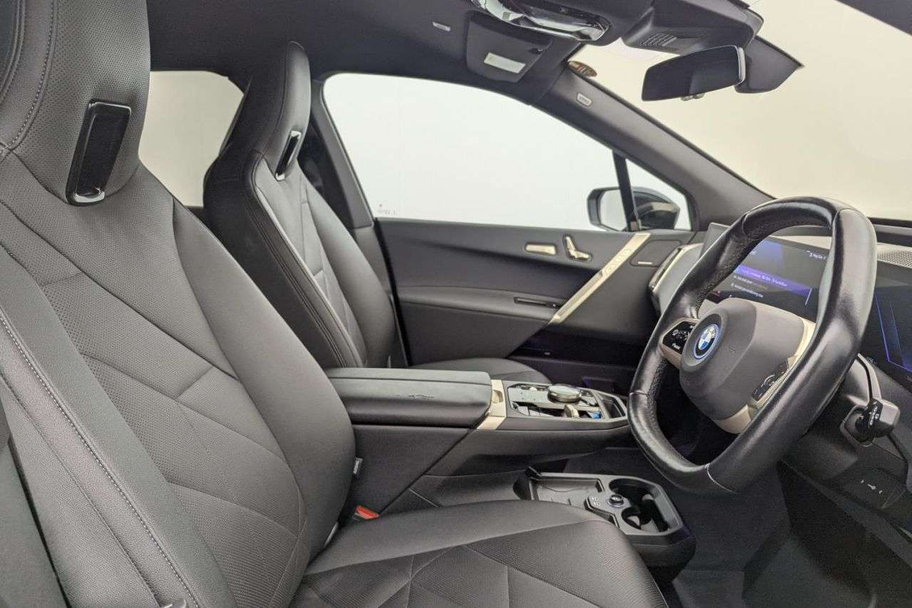 A 2023 BMW IX 40 76.6kWh M Sport SUV 5dr Electric Auto xDrive (11kW Charger) (326 ps) Awa A 2023 BMW IX 40 76.6kWh M Sport SUV 5dr Electric Auto xDrive (11kW Charger) (326 ps) Awa