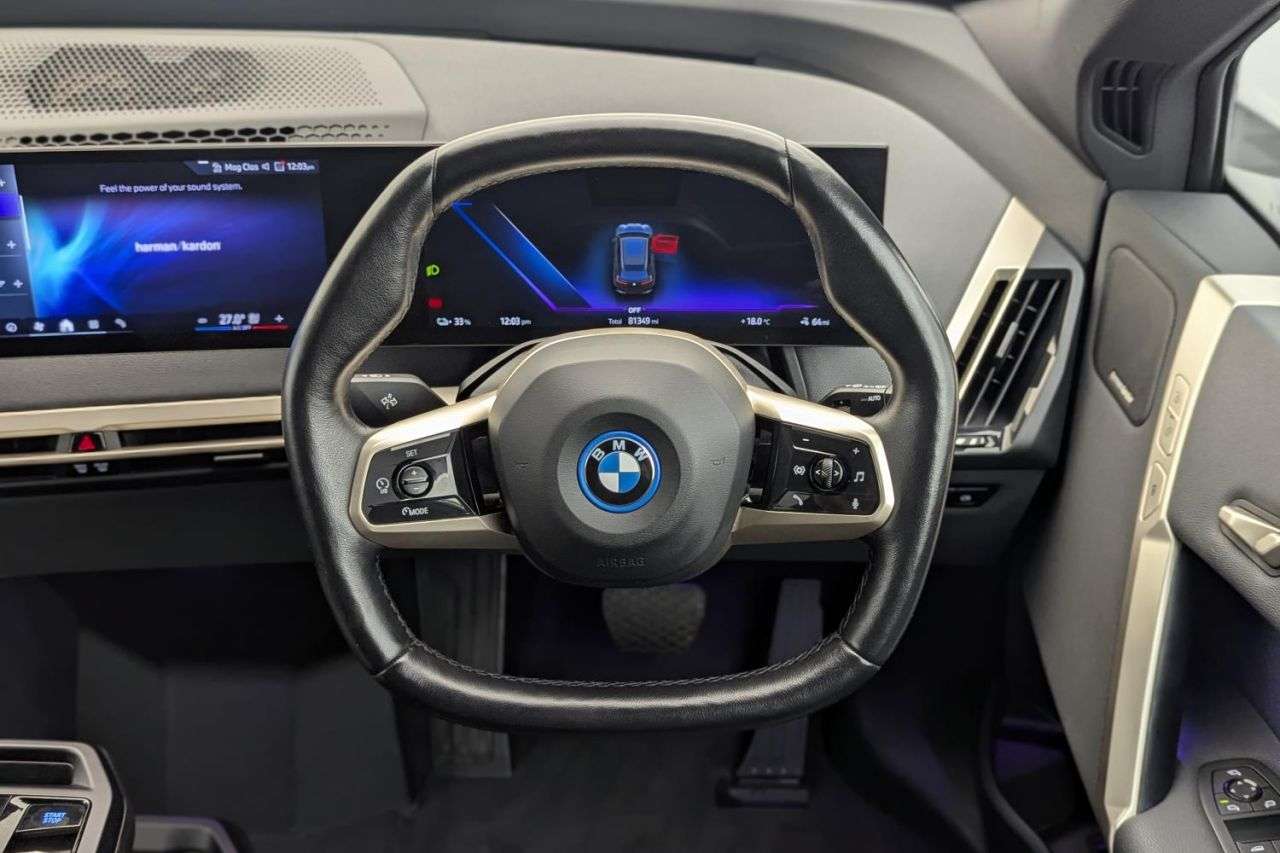 2023 BMW IX 2023 BMW IX