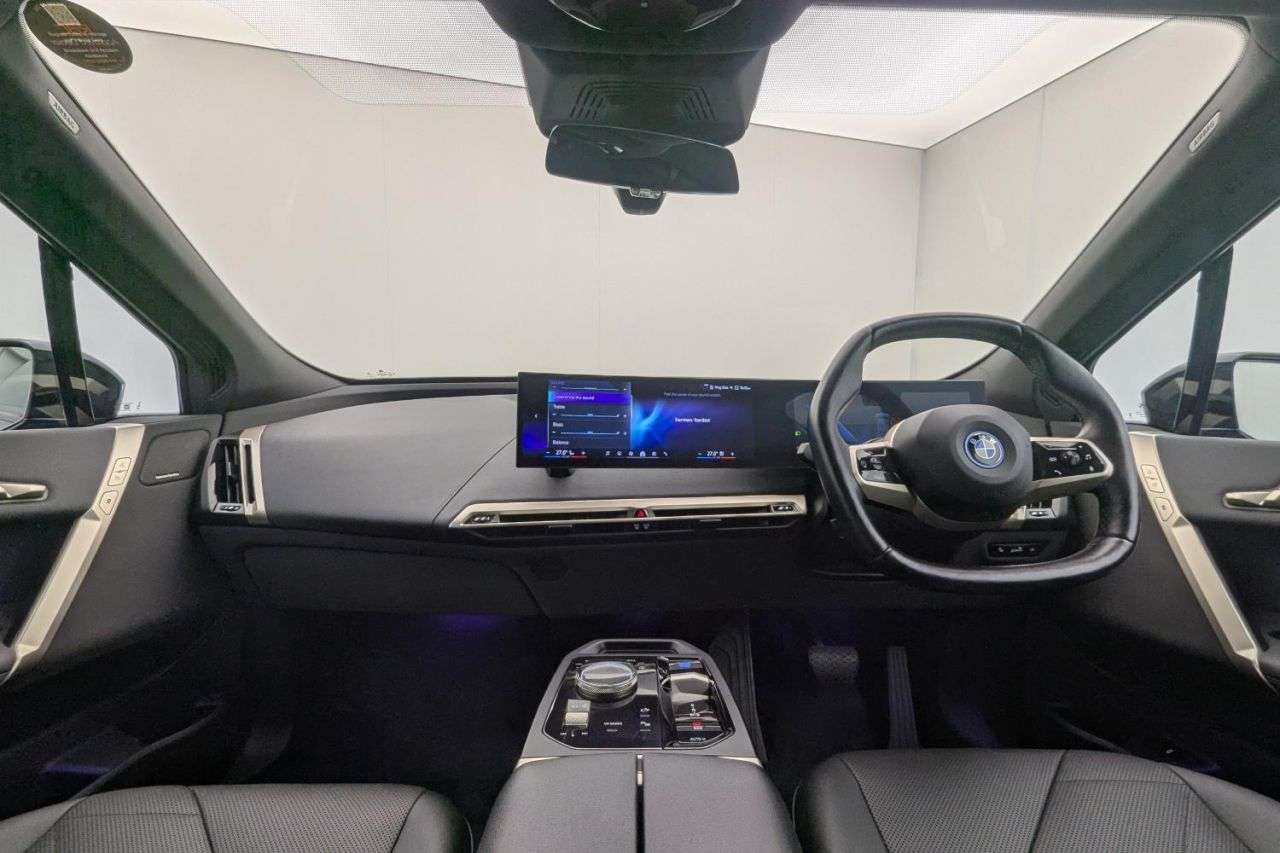 2023 BMW IX 2023 BMW IX