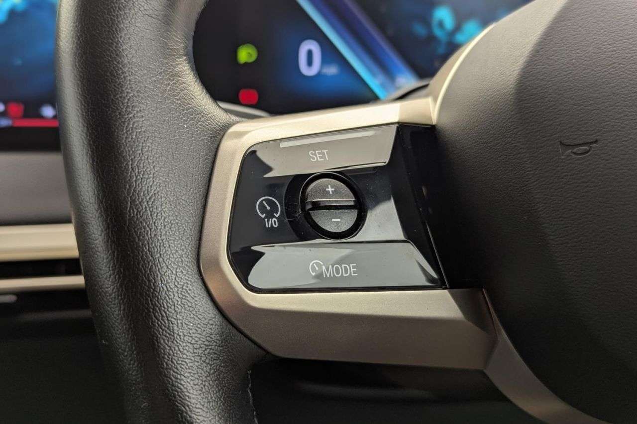 2023 BMW IX 2023 BMW IX