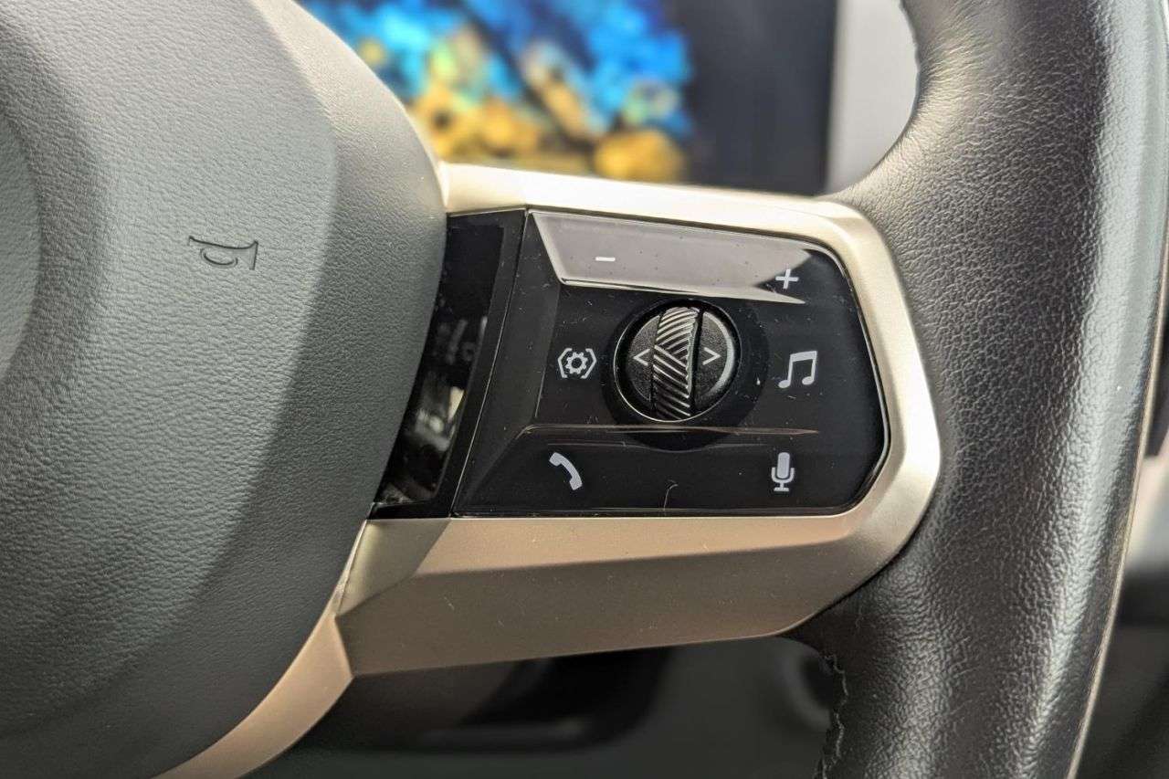 2023 BMW IX 2023 BMW IX