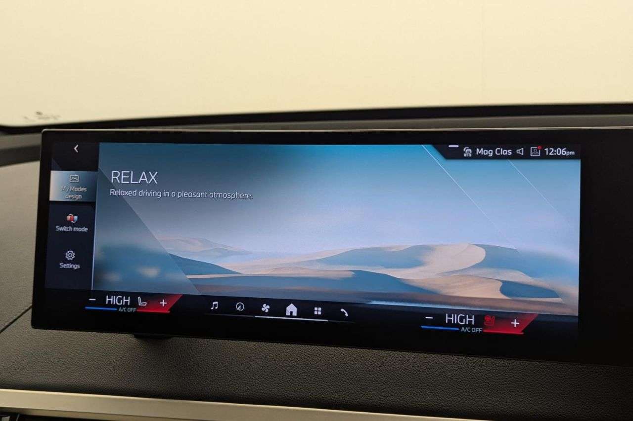 2023 BMW IX 2023 BMW IX