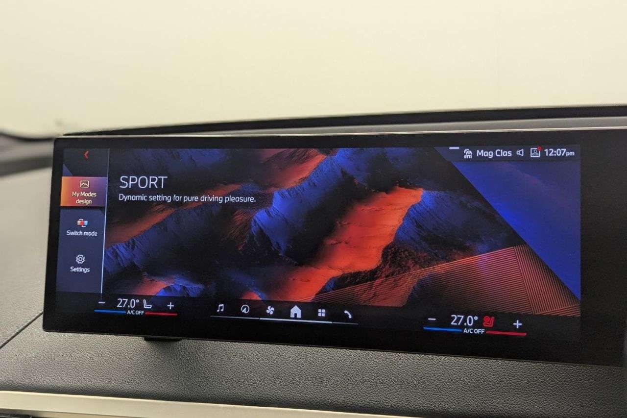 2023 BMW IX 2023 BMW IX