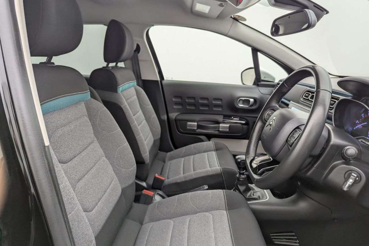 A 2023 CITROEN C3 1.2 PureTech Shine Plus Hatchback 5dr Petrol Manual Euro 6 (s/s) (110 ps) A A 2023 CITROEN C3 1.2 PureTech Shine Plus Hatchback 5dr Petrol Manual Euro 6 (s/s) (110 ps) A