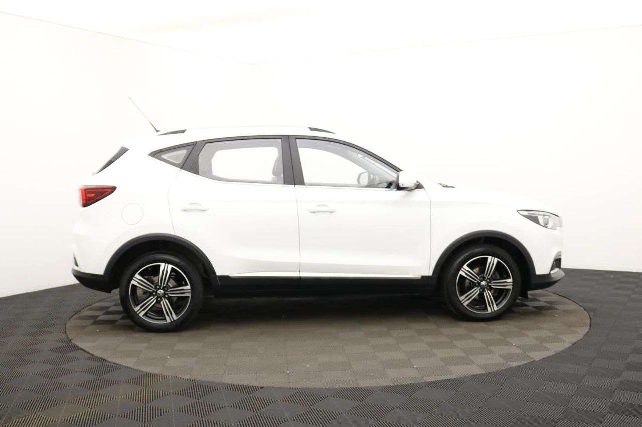 A 2019 MG MG ZS 1.0 T-GDI Exclusive SUV 5dr Petrol Auto Euro 6 (111 ps) Award Winning 5 Sta A 2019 MG MG ZS 1.0 T-GDI Exclusive SUV 5dr Petrol Auto Euro 6 (111 ps) Award Winning 5 Sta