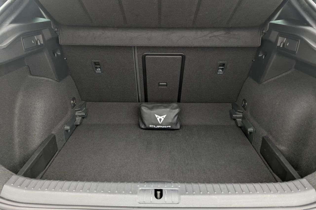 2021 CUPRA FORMENTOR 2021 CUPRA FORMENTOR