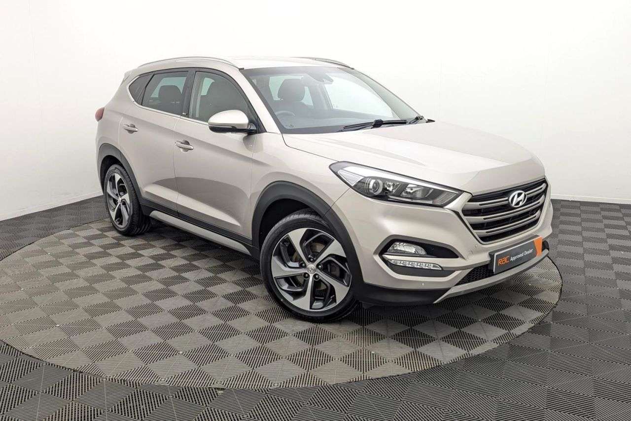 A 2017 HYUNDAI TUCSON 1.6 T-GDi Sport Edition SUV 5dr Petrol Manual Euro 6 (177 ps) Award Winning A 2017 HYUNDAI TUCSON 1.6 T-GDi Sport Edition SUV 5dr Petrol Manual Euro 6 (177 ps) Award Winning