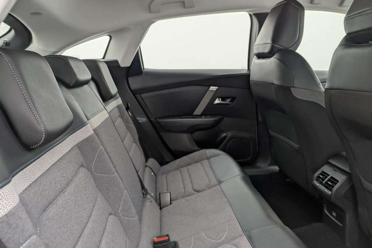 2023 CITROEN C4 2023 CITROEN C4