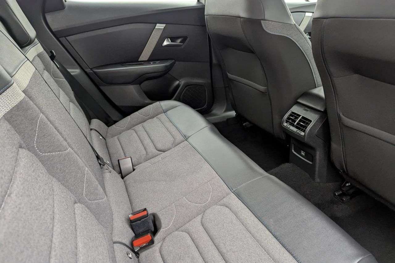 2023 CITROEN C4 2023 CITROEN C4