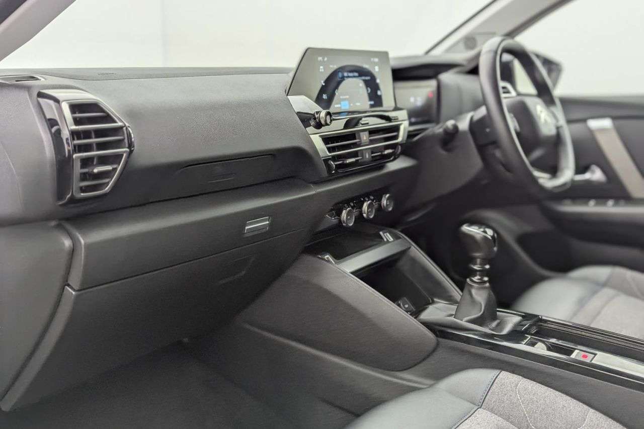 2023 CITROEN C4 2023 CITROEN C4