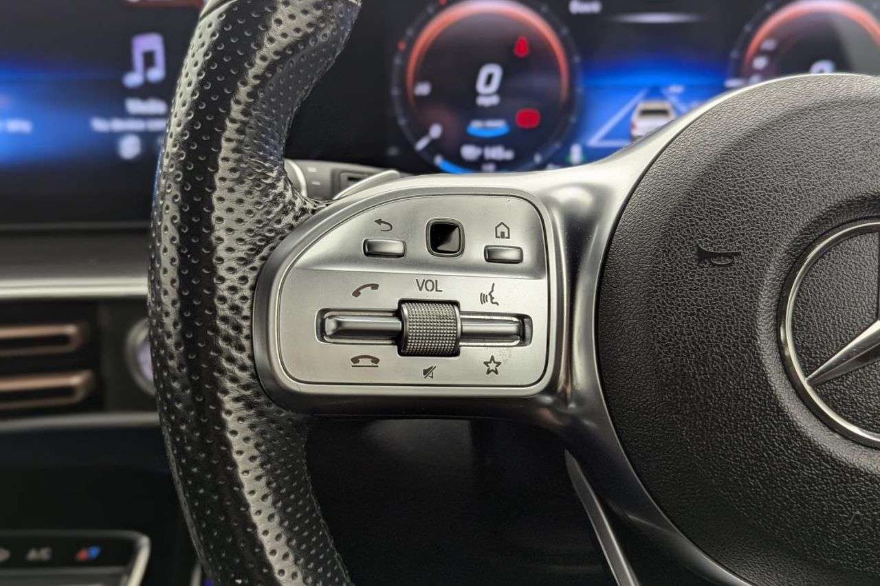2020 MERCEDES-BENZ EQC 2020 MERCEDES-BENZ EQC