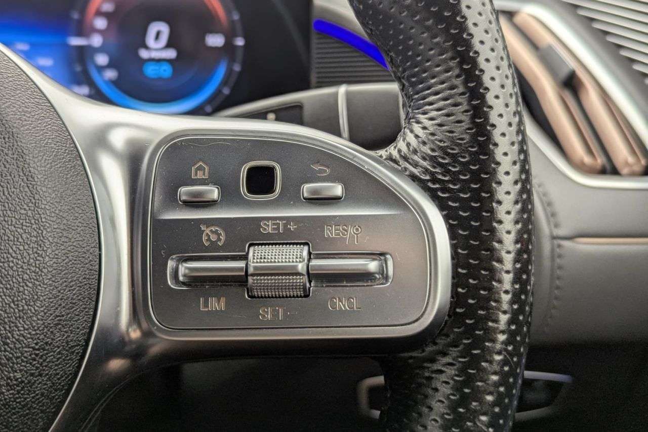 2020 MERCEDES-BENZ EQC 2020 MERCEDES-BENZ EQC