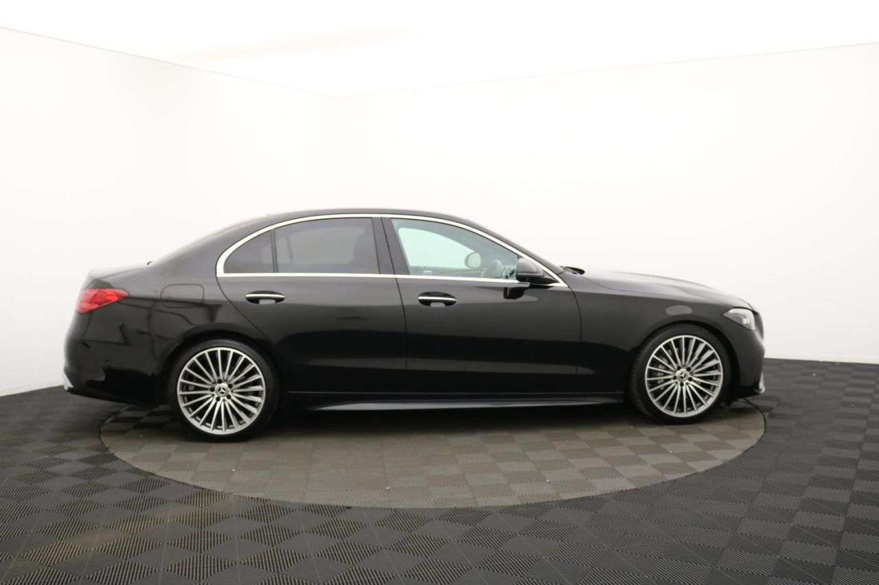 A 2022 MERCEDES-BENZ C CLASS 2.0 C220dh MHEV AMG Line (Premium) Saloon 4dr Diesel Hybrid G-Tronic+ Euro A 2022 MERCEDES-BENZ C CLASS 2.0 C220dh MHEV AMG Line (Premium) Saloon 4dr Diesel Hybrid G-Tronic+ Euro