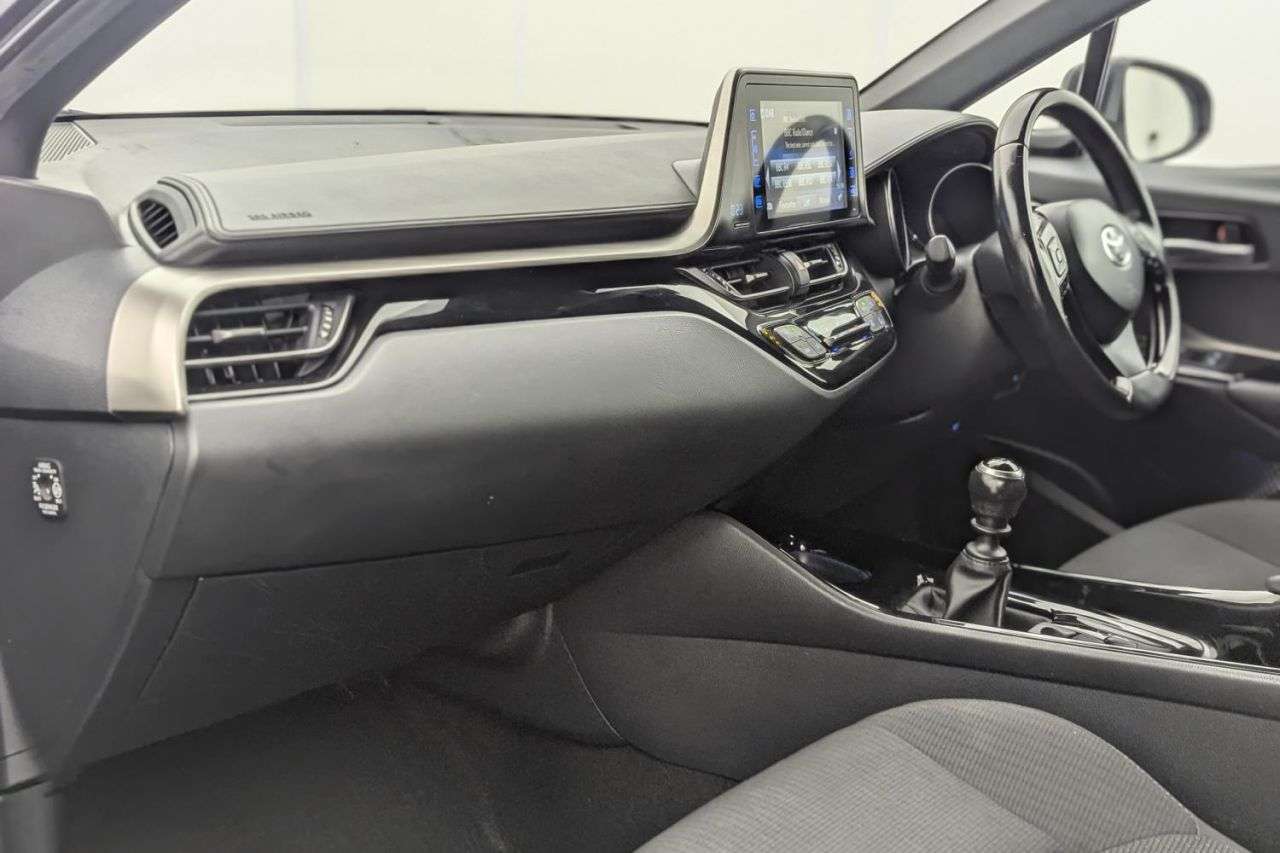 2019 TOYOTA C-HR 2019 TOYOTA C-HR