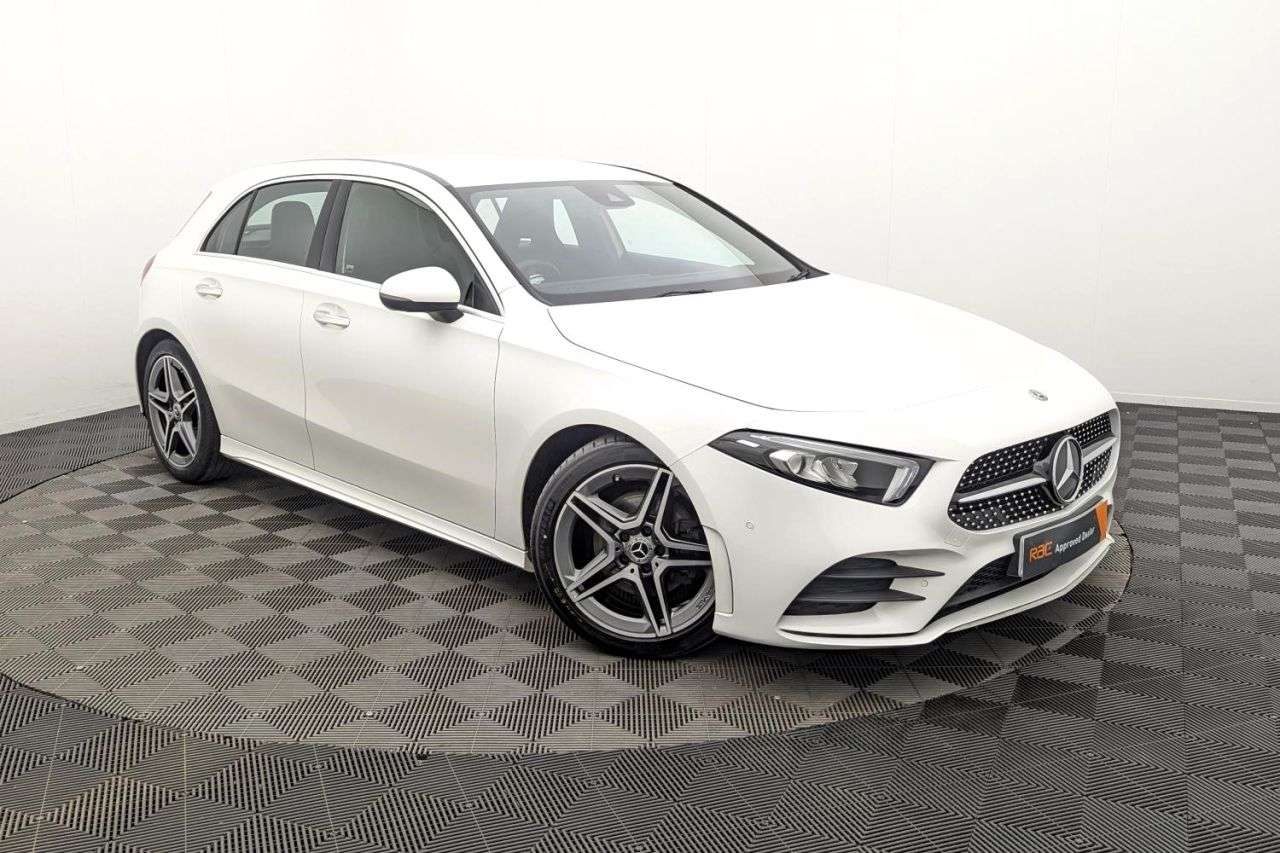 A 2018 MERCEDES-BENZ A CLASS 1.5 A180d AMG Line (Premium) Hatchback 5dr Diesel 7G-DCT Euro 6 (s/s) (116 A 2018 MERCEDES-BENZ A CLASS 1.5 A180d AMG Line (Premium) Hatchback 5dr Diesel 7G-DCT Euro 6 (s/s) (116