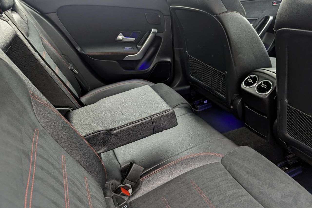 2018 MERCEDES-BENZ A CLASS 2018 MERCEDES-BENZ A CLASS