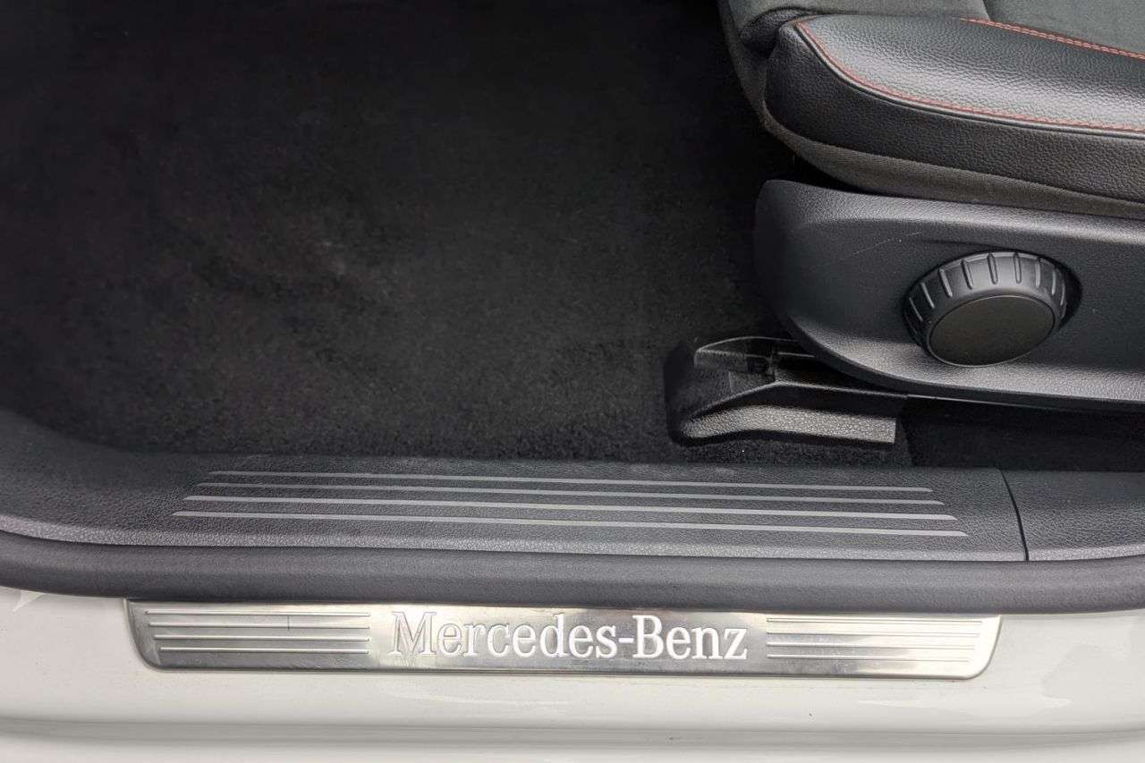 2018 MERCEDES-BENZ A CLASS 2018 MERCEDES-BENZ A CLASS