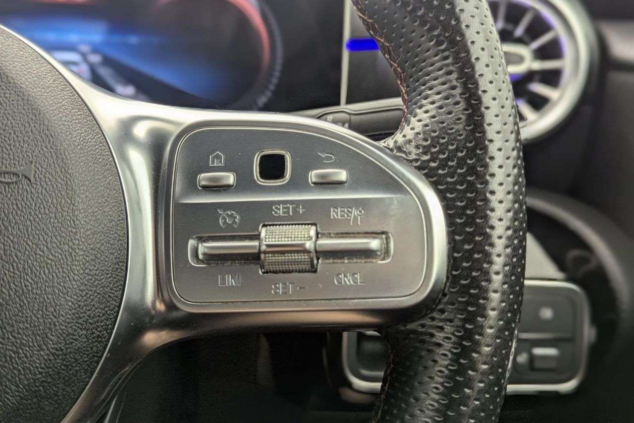 2018 MERCEDES-BENZ A CLASS 2018 MERCEDES-BENZ A CLASS